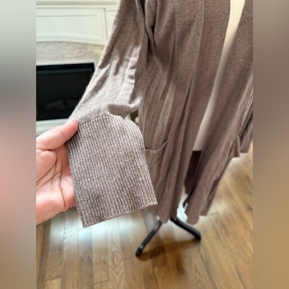 H by Halston Long Tan Cardigan Sweater - Picture 5 of 6